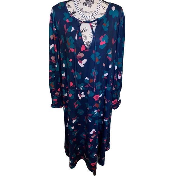 Eloquii Dresses & Skirts - 🌟5/$25🌟 Eloquii Midi Dress | 26